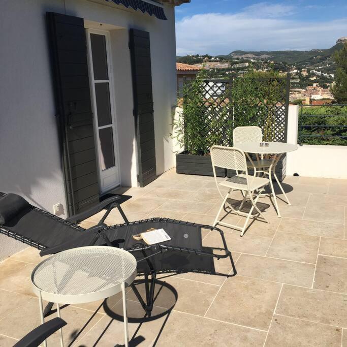 Cassis Calanques, 2 Pieces Grande Terrasse Vue Mer Экстерьер фото
